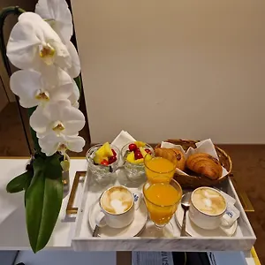  Frühstückspension Cuma Italien